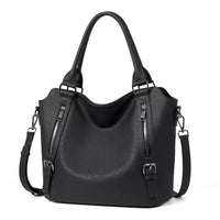 Isolde | Damen Hobo Bag Schultertasche in Schwarz