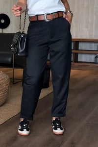 MATHILDA | ELEGANTE, FIGURSCHMEICHELNDE HOSE MIT STREIFEN in Schwarz