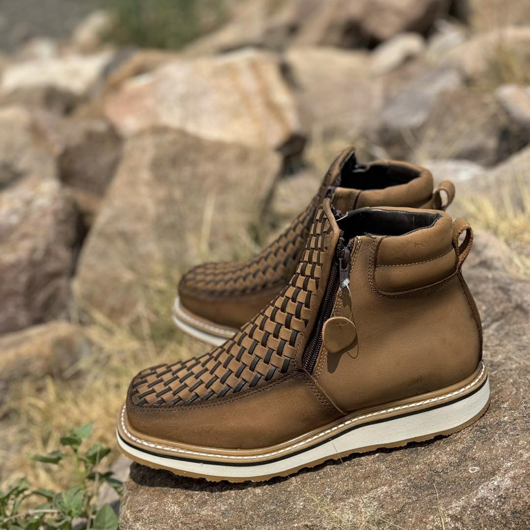 Herando | Exklusive Herrenstiefel aus Caiman-Leder von Los Altos