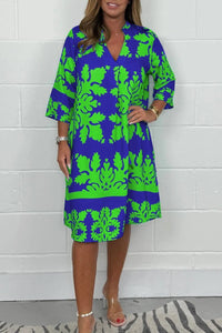 Niva | Glänzendes Frühlings-Midikleid in Grün und Marineblau