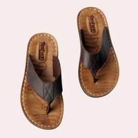 Julius | Herren bequeme sommerliche Slipper in Braun