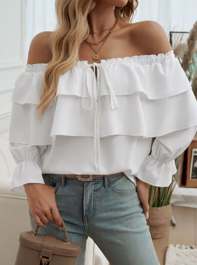 Lunes | Schulterfreies Rüschentop – Eleganz und Romantik vereint
