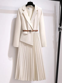 Larissa | Damen Plissee Midikleid mit Gürtel in Beige