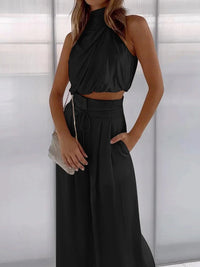 Leona | Damen Zweiteiler Neckholder Crop Top Weite Hose in Schwarz