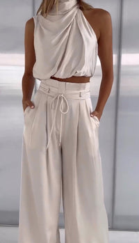 Leona | Damen Zweiteiler Neckholder Crop Top Weite Hose in Champagner