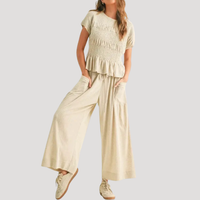 Lillian | Damen Kurzarm Zweiteiler Set Weite Hose in Aprikose