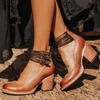 Luisa | Damen Lässige Blockabsat Riemchen-Pumps in Dunkelbraun