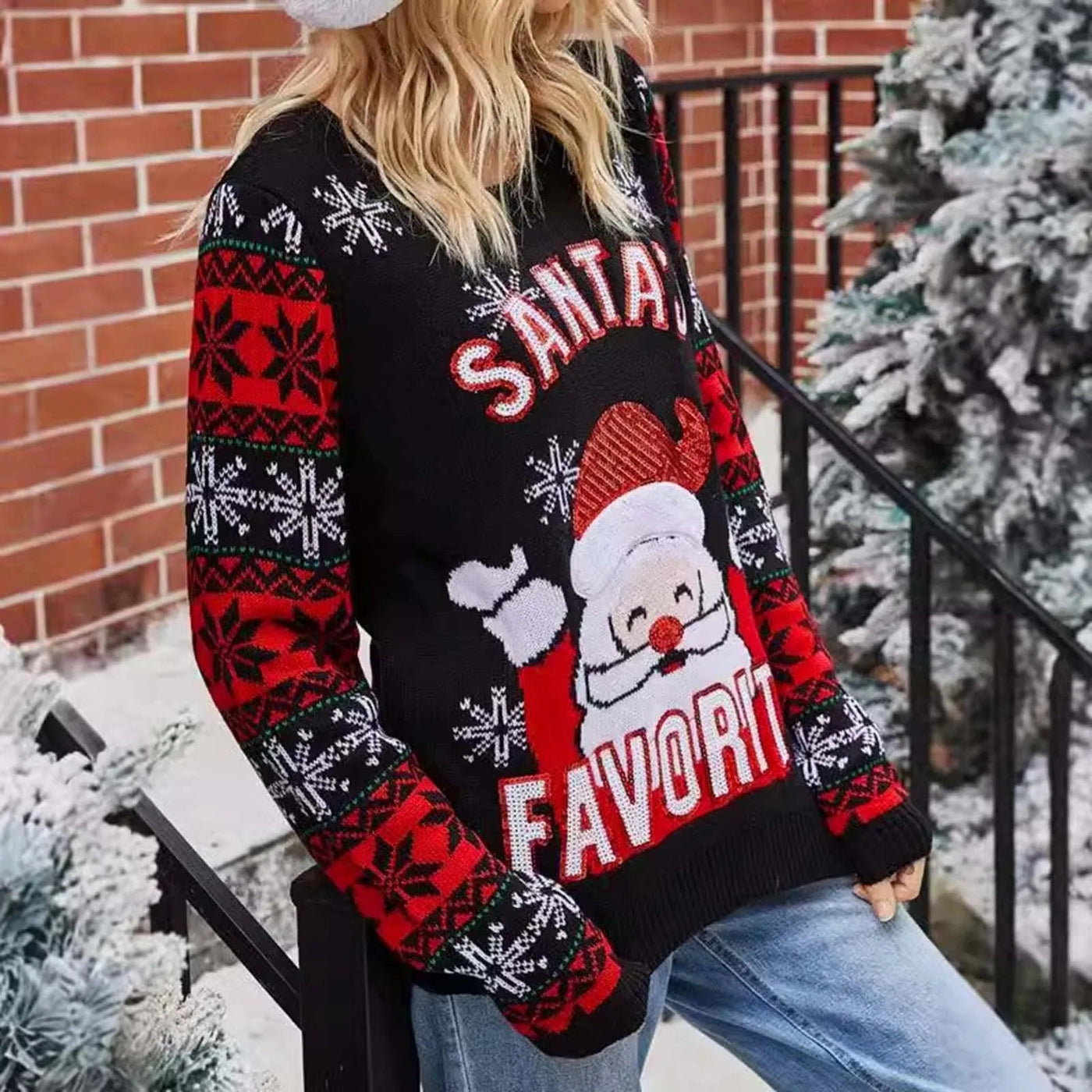 Jennifer - Warmer Strickpullover mit Weihnachtlicher Schneeflocken und Weihnachtsmann-Stickerei für Frauen