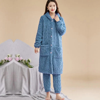 Kiara - Bademantelset mit Dickem Fleece-Bademantel mit Kapuze und Passender Hose für Frauen