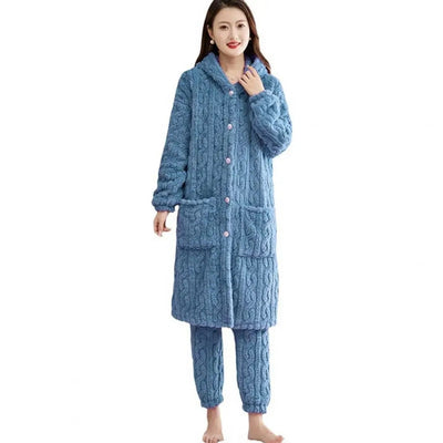 Kiara - Bademantelset mit Dickem Fleece-Bademantel mit Kapuze und Passender Hose für Frauen