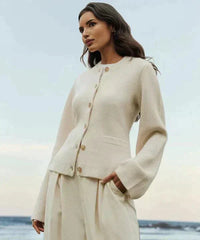 Martina | Warme Strickjacke aus Wollmischung in Elfenbein