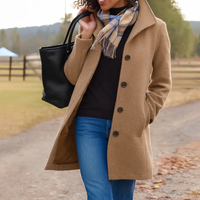 Mathilda | Langer Trenchcoat mit Knopfleiste in Khaki