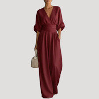 Reena | Damen Jumpsuit Weites Bein V-Ausschnitt Overall in Weinrot