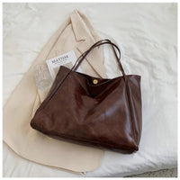 Annika | Retro PU-Leder Tote Bag Damen geräumige Schultertasche in Kaffee
