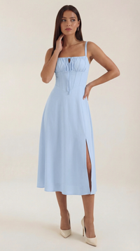 Elvira | Midikleid mit Schnürung in Hellblau