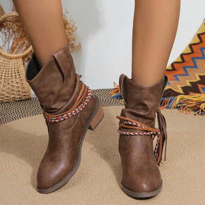 Sandie | Elegante Piratenstiefel mit Plissierter Quaste