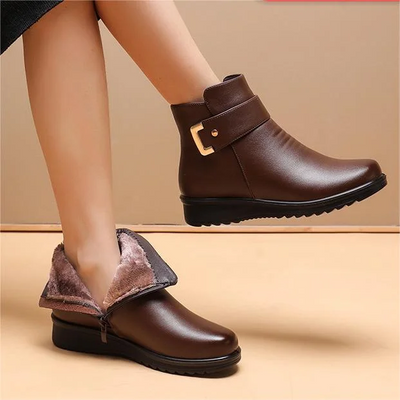 Mariella | Elegante Echtleder-Stiefel mit Metallverschluss und Samt