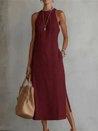 Damen-elegantes, schlichtes ärmelloses Leinen-Maxikleid mit seitlichem Schlitz in Weinrot