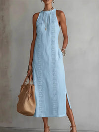 Damen-elegantes, schlichtes ärmelloses Leinen-Maxikleid mit seitlichem Schlitz in Hellblau