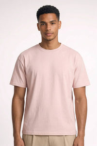T-Shirt Herren - Relaxed | Runder Hals & Kürzere Ärmel in Hellrosa