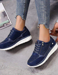 Blau