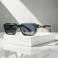 Unisex-Sonnenbrille mit rechteckigem Rahmen in Retro Blau
