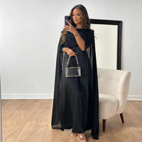 Valentina | Cape Maxikleid für Hochzeitsgäste in Schwarz