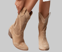Valentina | Damen Perforierte Blockabsatz Cowboystiefel in Braun