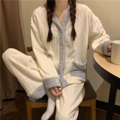 Johannes - Fleece-Pyjama-Set mit langärmeliger Strickjacke und passender Pyjamahose für Frauen