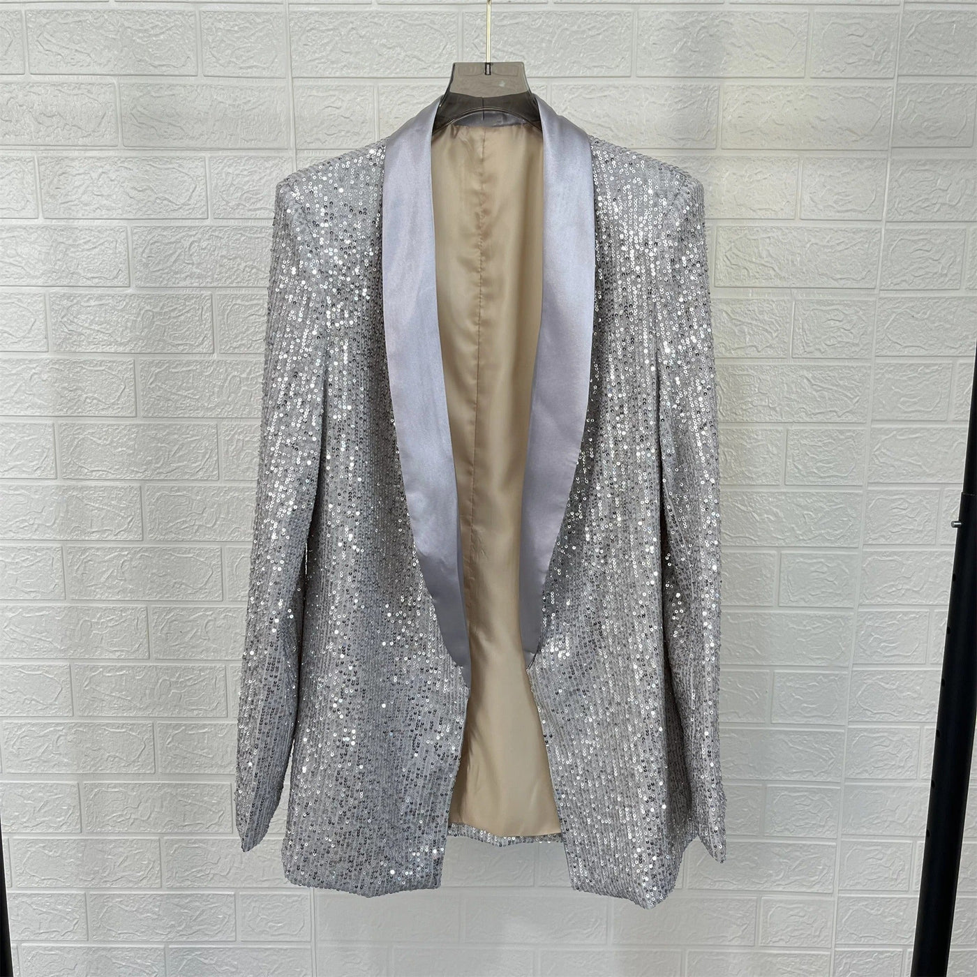 Chloe - Glamouröse Damenblazer - Funkelnde Akzente für besondere Anlässe