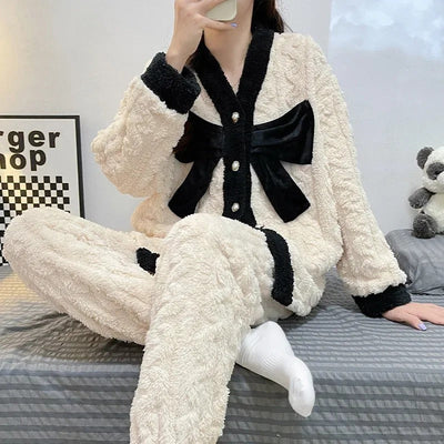 Johannes - Fleece-Pyjama-Set mit langärmeliger Strickjacke und passender Pyjamahose für Frauen
