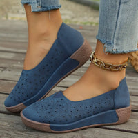 Viktoria | Damen Plateau Loafer mit Lochperforation in Blau