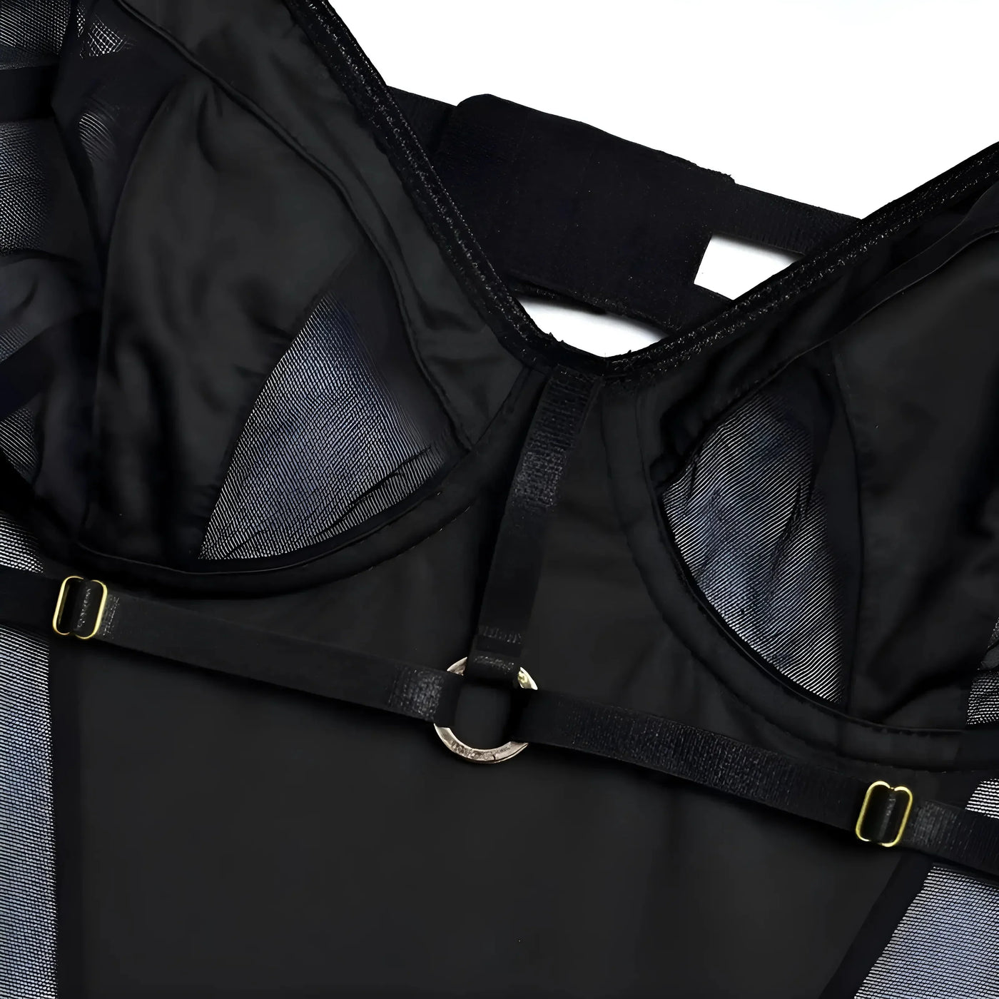 Damenbody mit transparenten Elementen