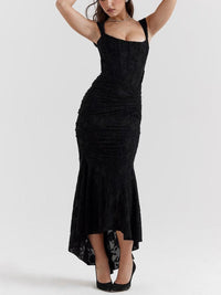 Rosie | Damen-Jacquardkleid mit Spitzenkorsett, Raffungen und Meerjungfrausaum in Schwarz
